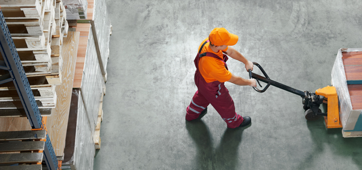 pallet-trucks-by-wetsrn-industrial-products